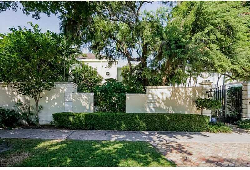 1017 Hardee Road Coral Gables, FL 33146 - Photo 10 of 35 Gallery Image 10