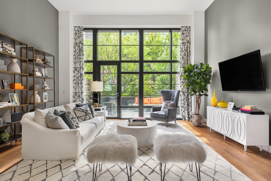 150 Charles Street, Unit M8 Manhattan, NY 10014 - Photo 2 of 25