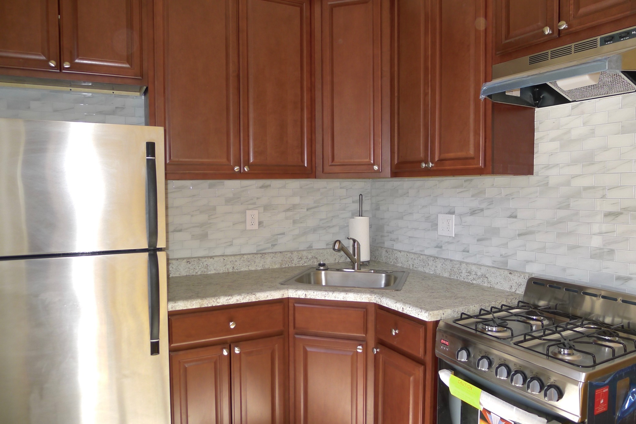 370 Degraw Street, Unit 2 Brooklyn, NY 11231 - Photo 2 of 8