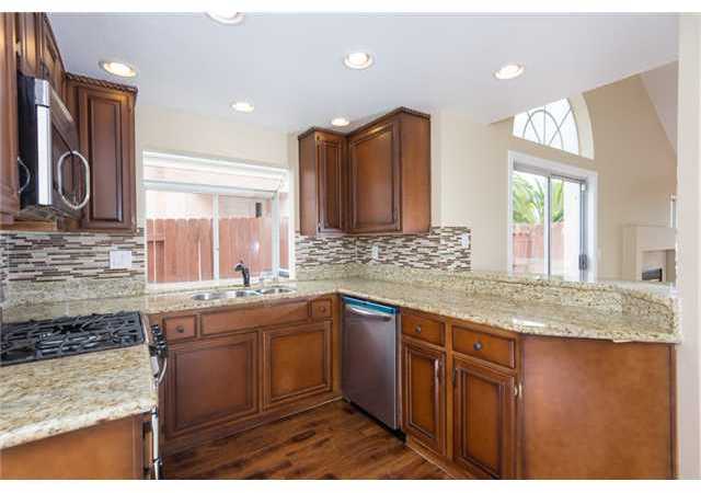 5109 Maplewood Circle Oceanside, CA 92056 - Photo 6 of 19