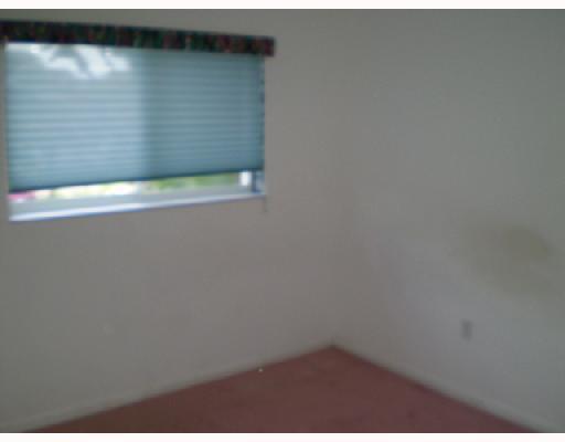 233 Northeast 212th Terrace Miami, FL 33179 - Photo 8 of 13