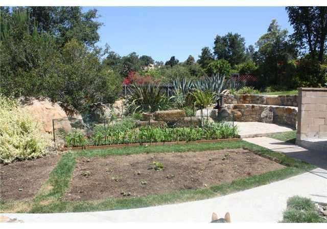 1468 Rainbow Crest Road Fallbrook, CA 92028 - Photo 6 of 22