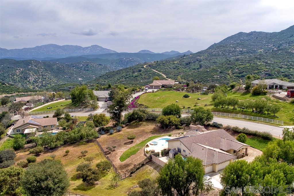 2770 Southern Oak Road Ramona, CA 92065 - Photo 20 of 24 Gallery Image 20