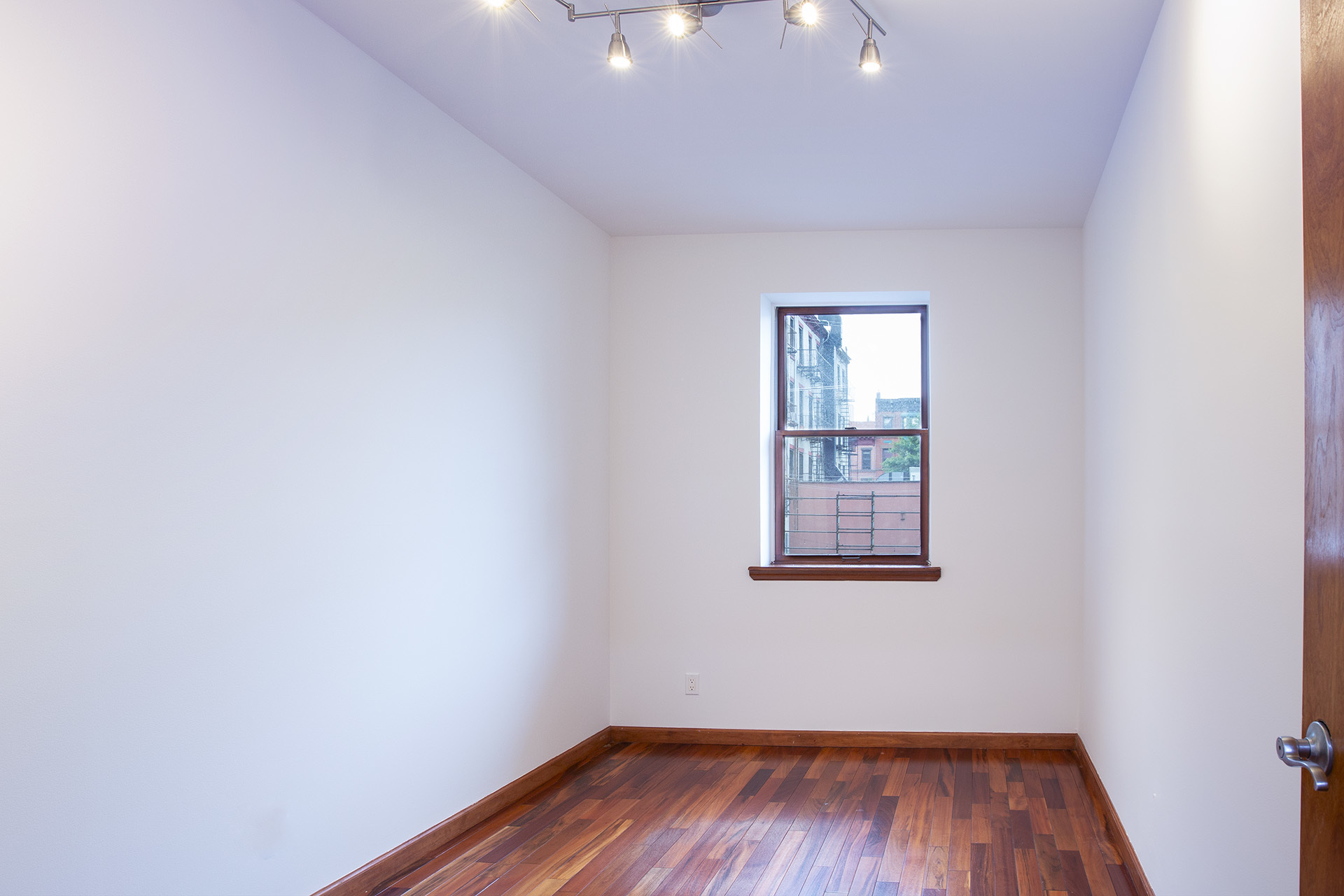 660 Dean Street, Unit 2 Brooklyn, NY 11238 - Photo 12 of 15