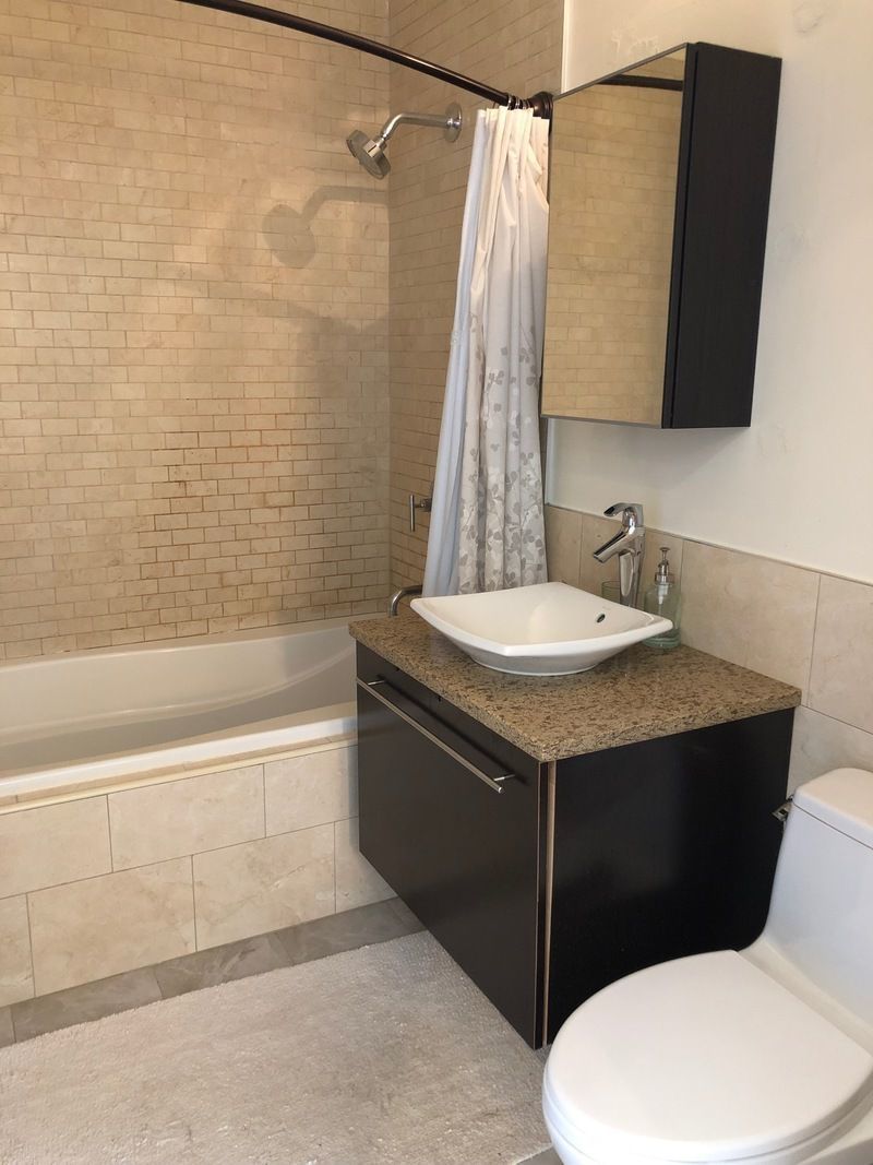 42-37 27th Street, Unit 8A Queens, NY 11101 - Photo 7 of 11