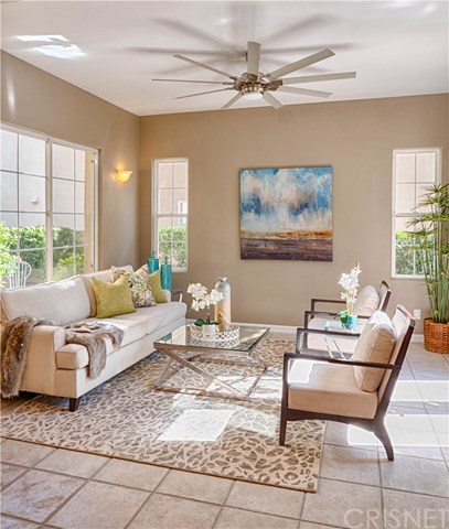 24607 Garland Drive Valencia, CA 91355 - Photo 3 of 20