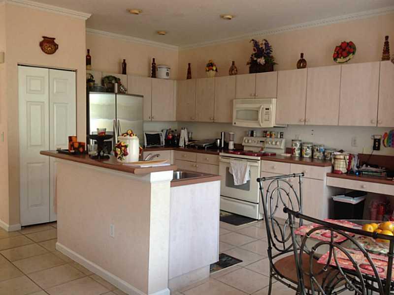 Silver Shores Miramar, FL 33027 - Photo 12 of 35