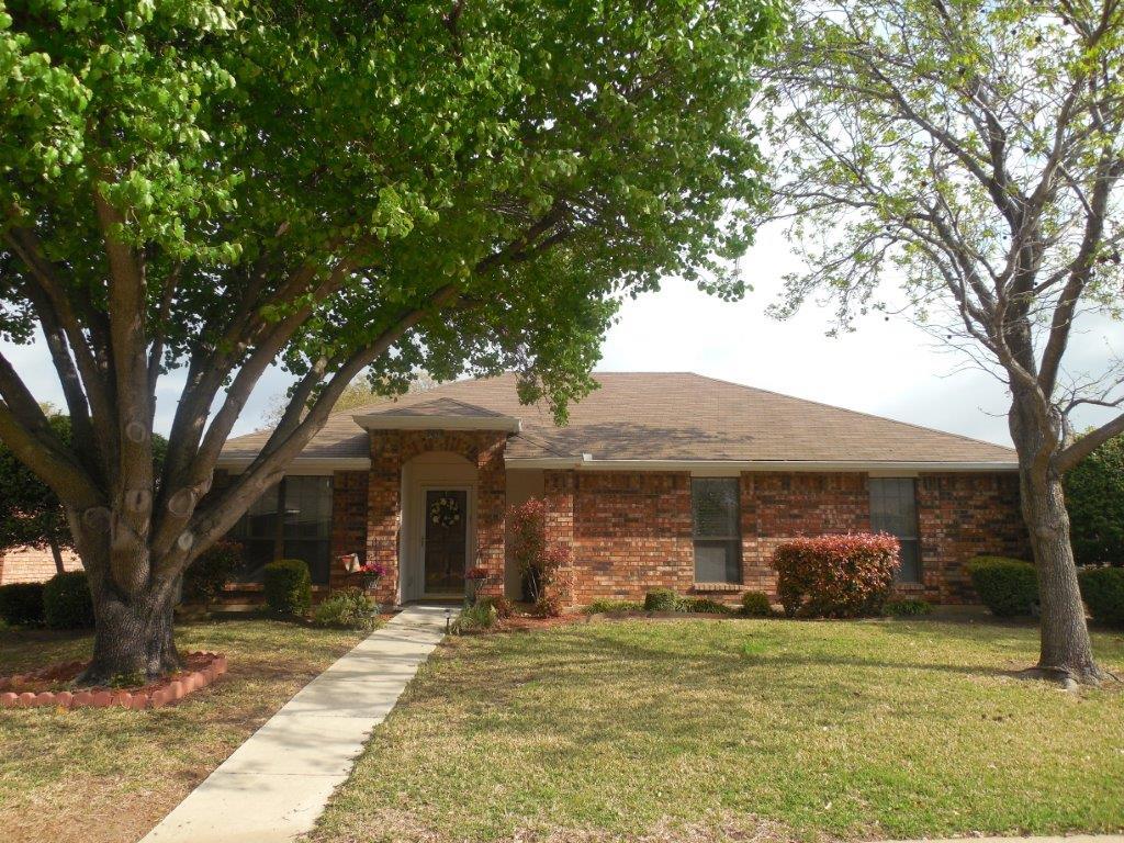 2011 Lansdown Drive Carrollton, TX 75010 - Photo 1 of 1