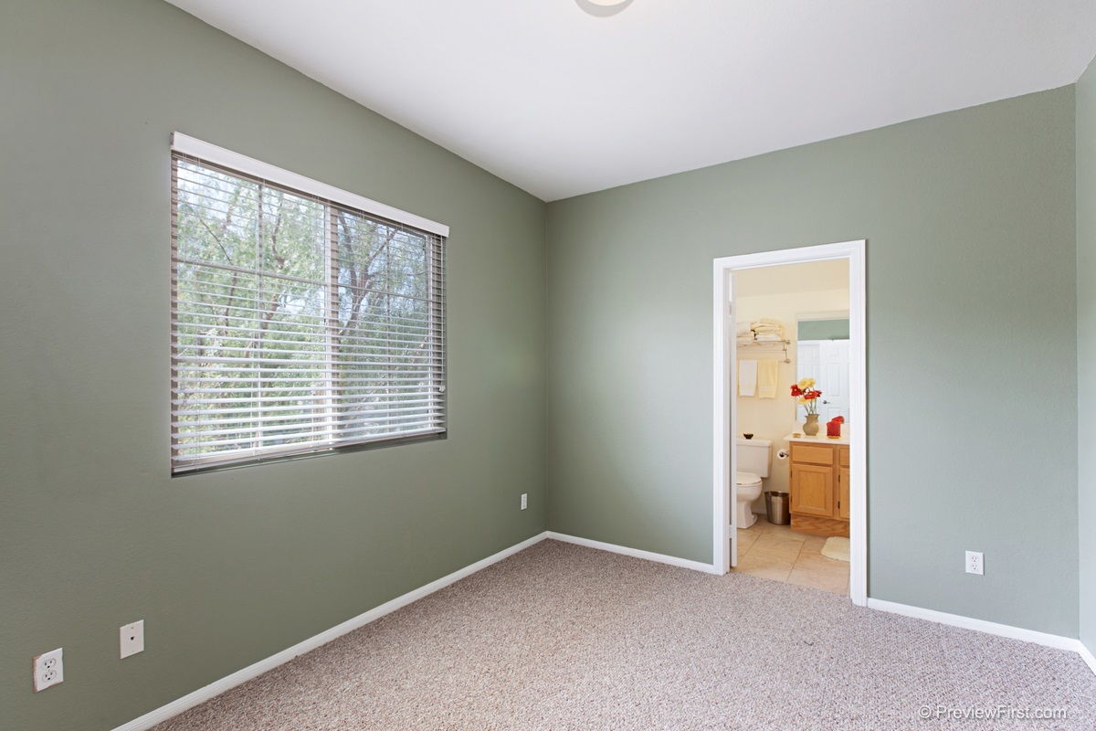 4002 Craven Road, Unit 1 Oceanside, CA 92057 - Photo 18 of 25