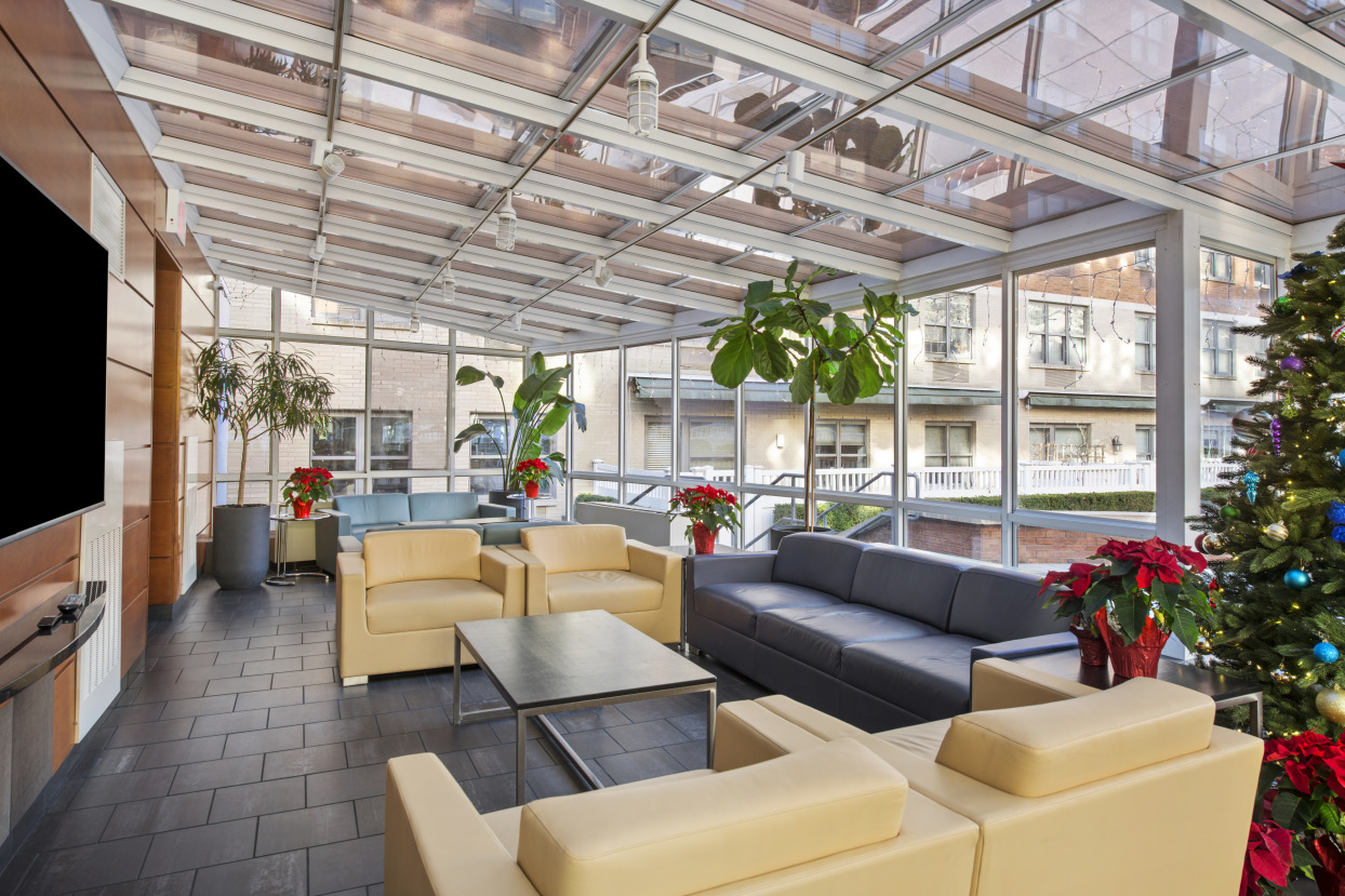 Clinton West 516 W 47th St, Manhattan, NY 10036 - Photo 14 of 25