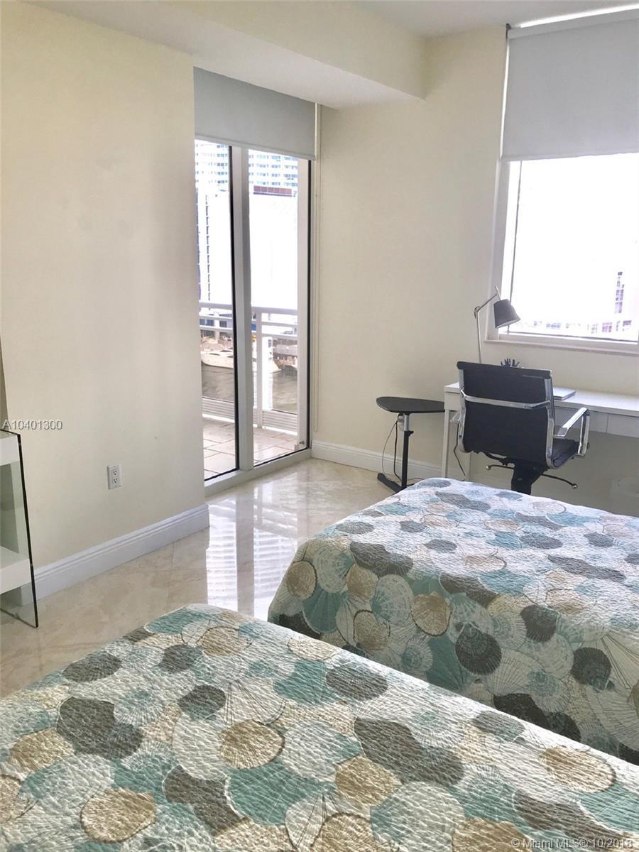 901 Brickell Key Boulevard, Unit 1005 Miami, FL 33131 - Photo 15 of 41