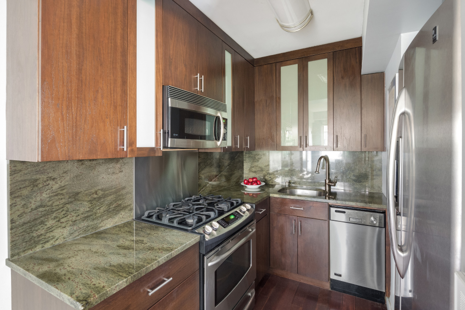 240 East 55th Street, Unit PHC Manhattan, NY 10022 - Photo 6 of 11