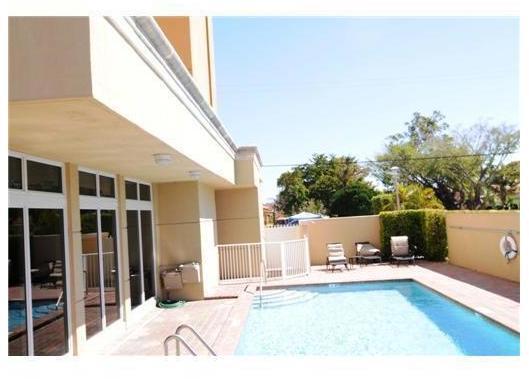 2425 Southwest 27th Avenue, Unit 907 Miami, FL 33145 - Photo 3 of 25