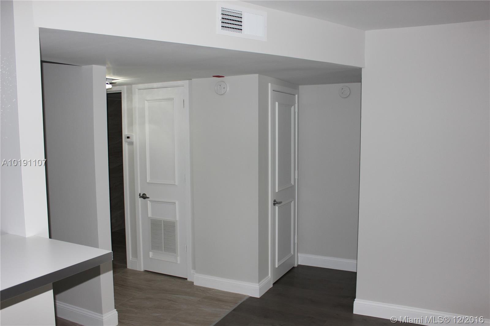 22605 Southwest 66th Avenue, Unit 310 Boca Raton, FL 33428 - Photo 23 of 34