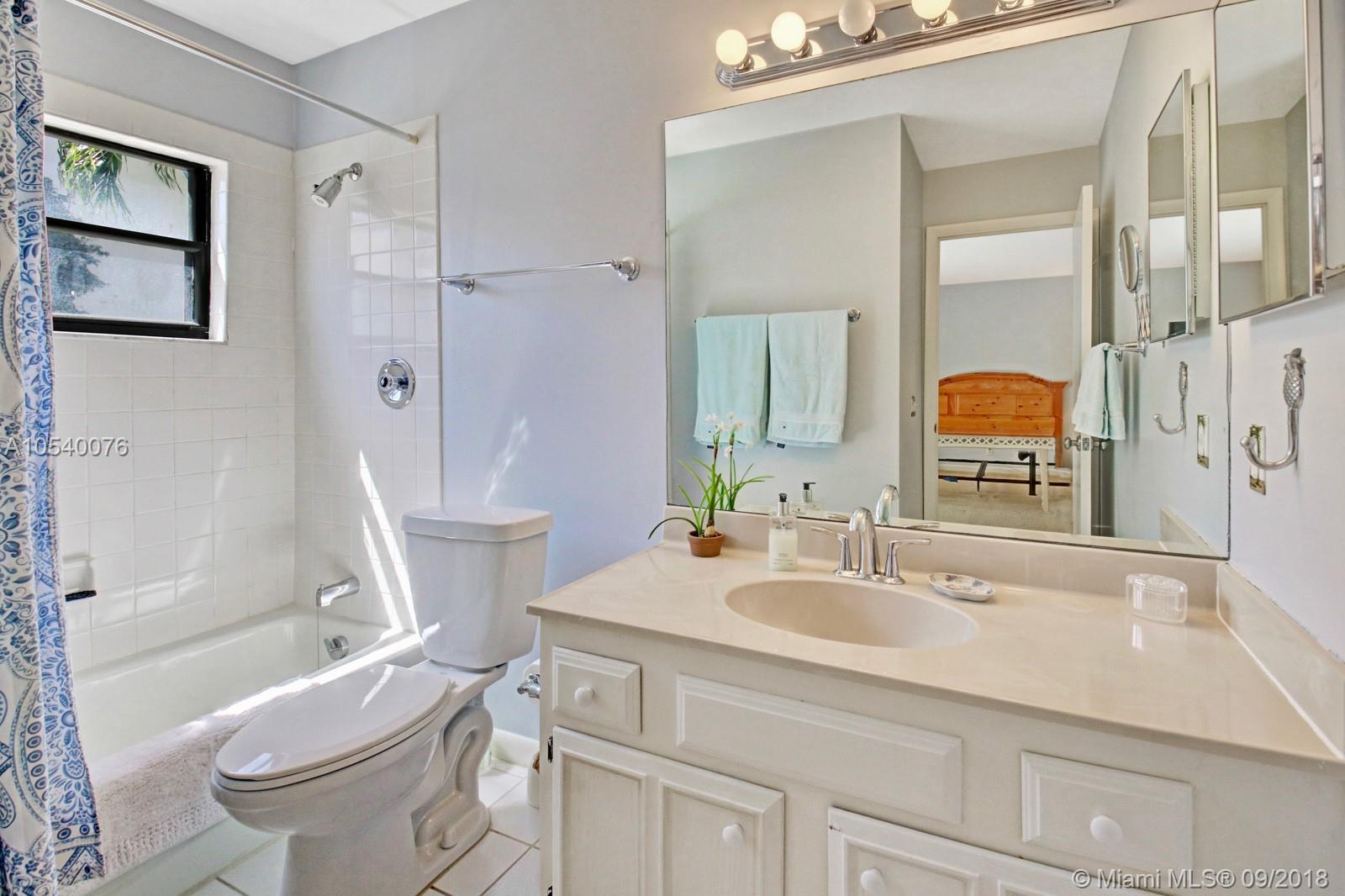 17040 Traverse Circle Jupiter, FL 33477 - Photo 26 of 39