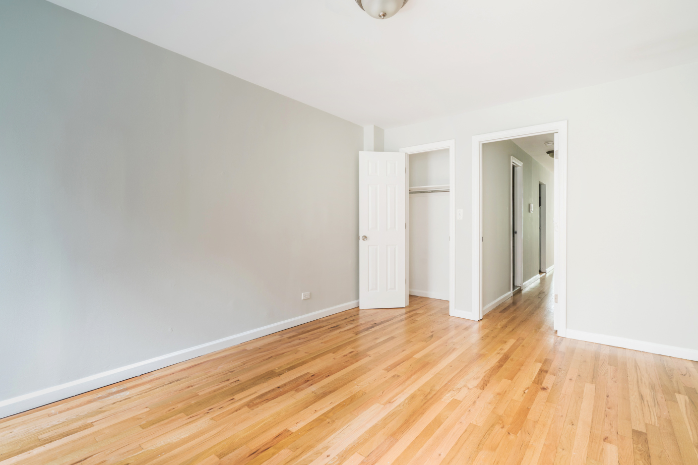 856 8th Avenue, Unit 4B Manhattan, NY 10019 - Photo 5 of 7