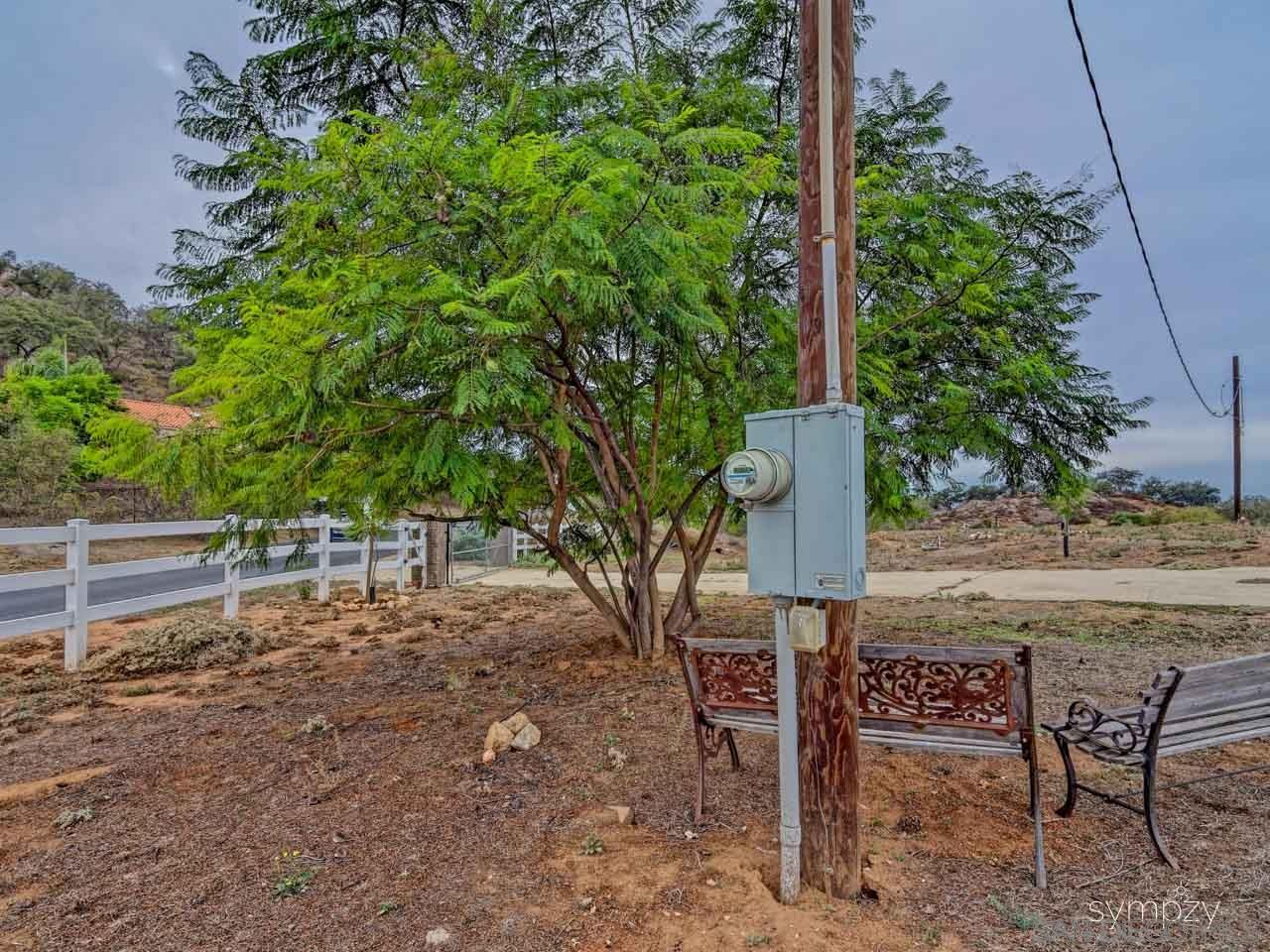 25124 Oakana Road Ramona, CA 92065 - Photo 6 of 17 Gallery Image 6
