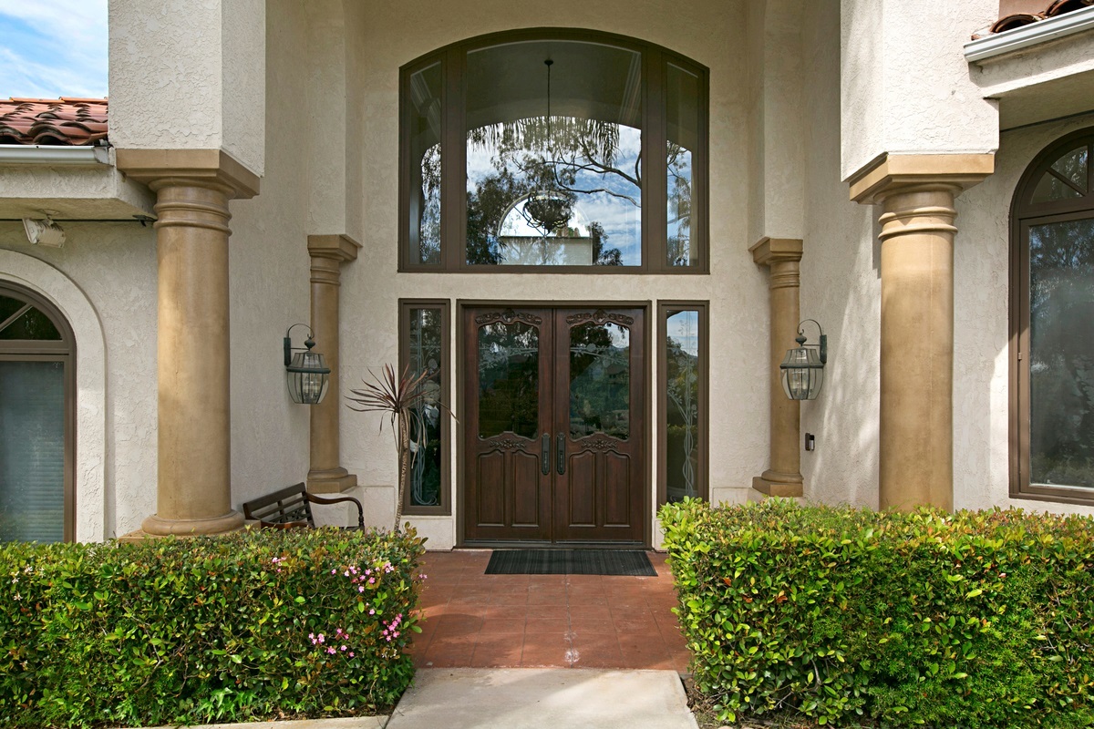 15624 Boulder Ridge Lane Poway, CA 92064 - Photo 3 of 21