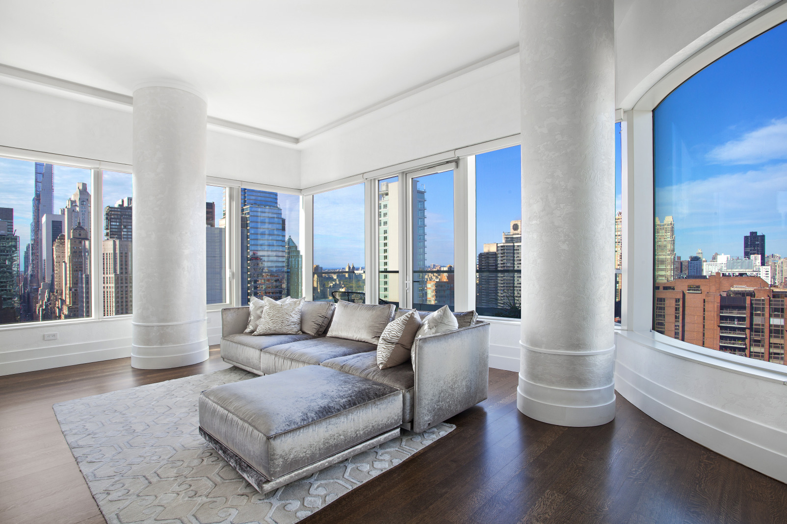 252 East 57th Street, Unit 40A Manhattan, NY 10022 - Photo 1 of 11