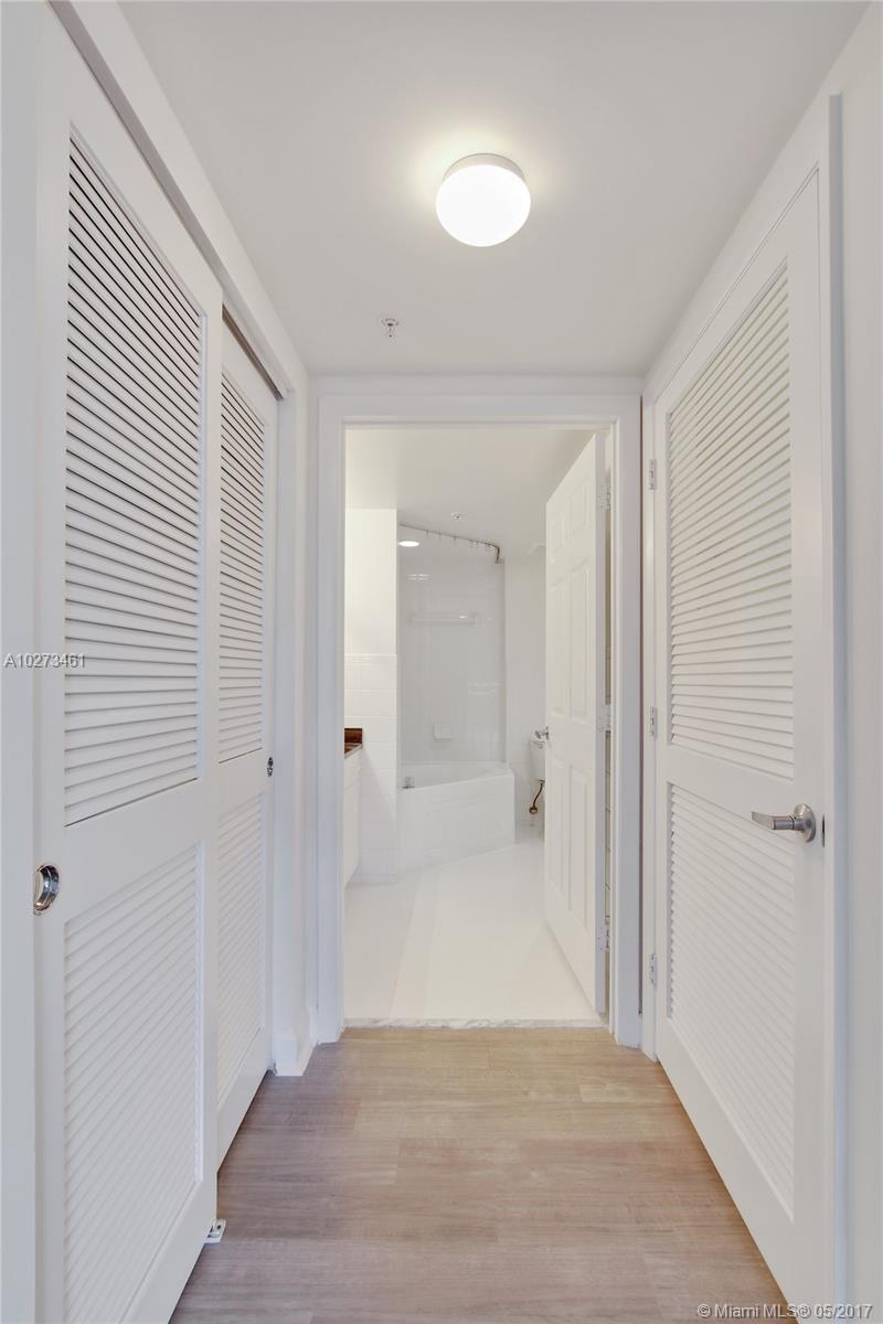 1500 Bay Road, Unit M514 Miami Beach, FL 33139 - Photo 22 of 35