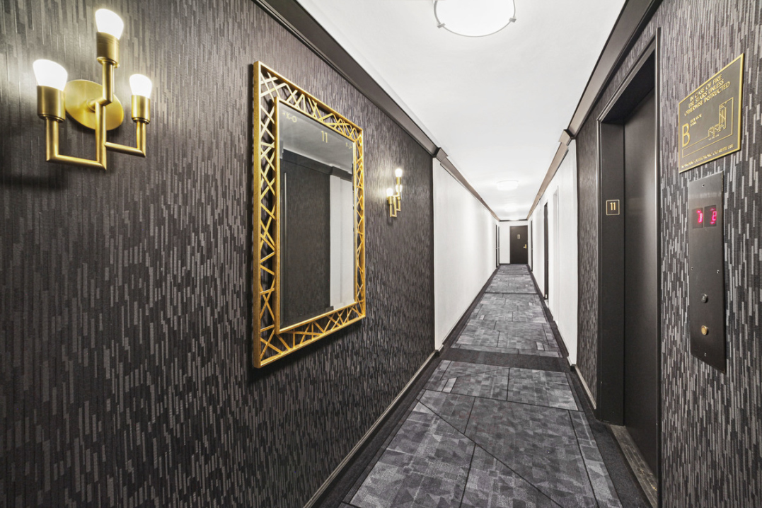 233 E 69th St, Manhattan, NY 10021 - Photo 5 of 10