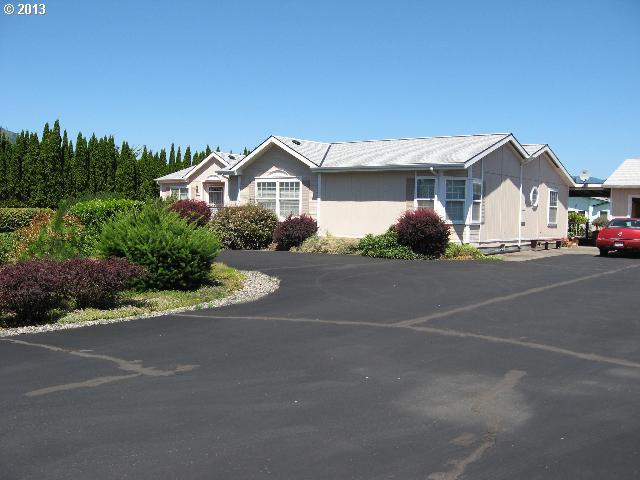 266 Southwest Captain Cook Road White Salmon, WA 98672 - Photo 15 of 16 Gallery Image 15