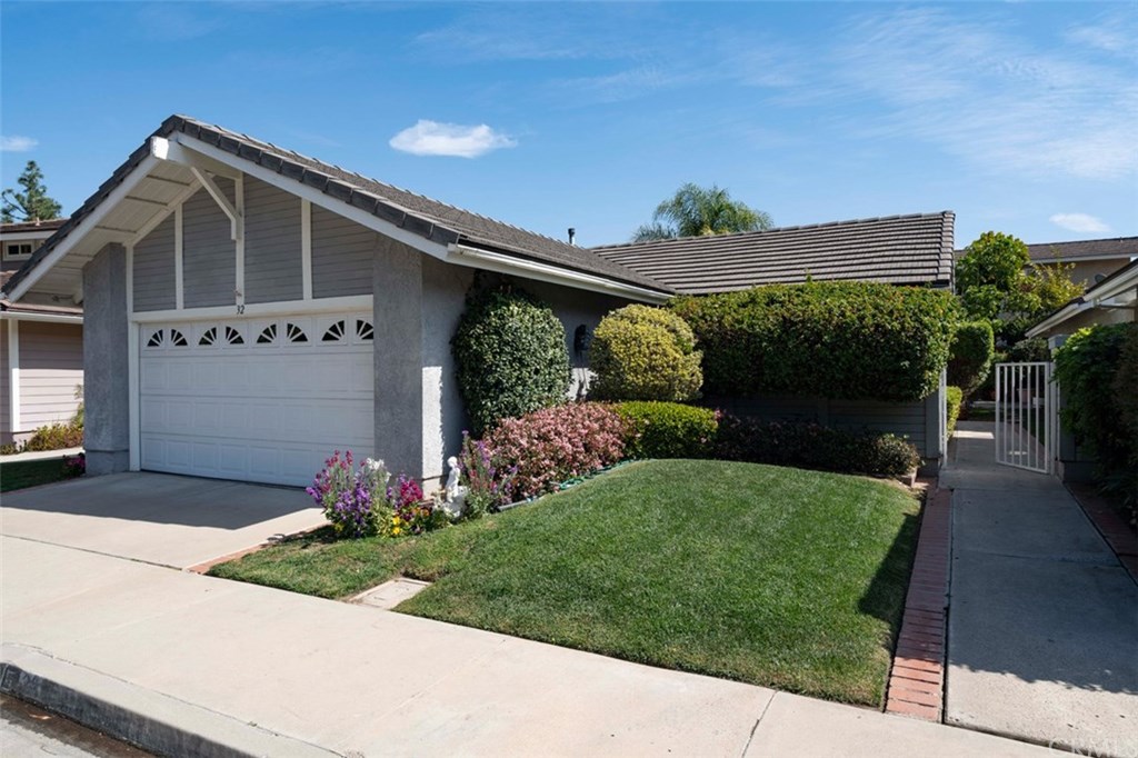 32 Bluejay Irvine, CA 92604 - Photo 2 of 40