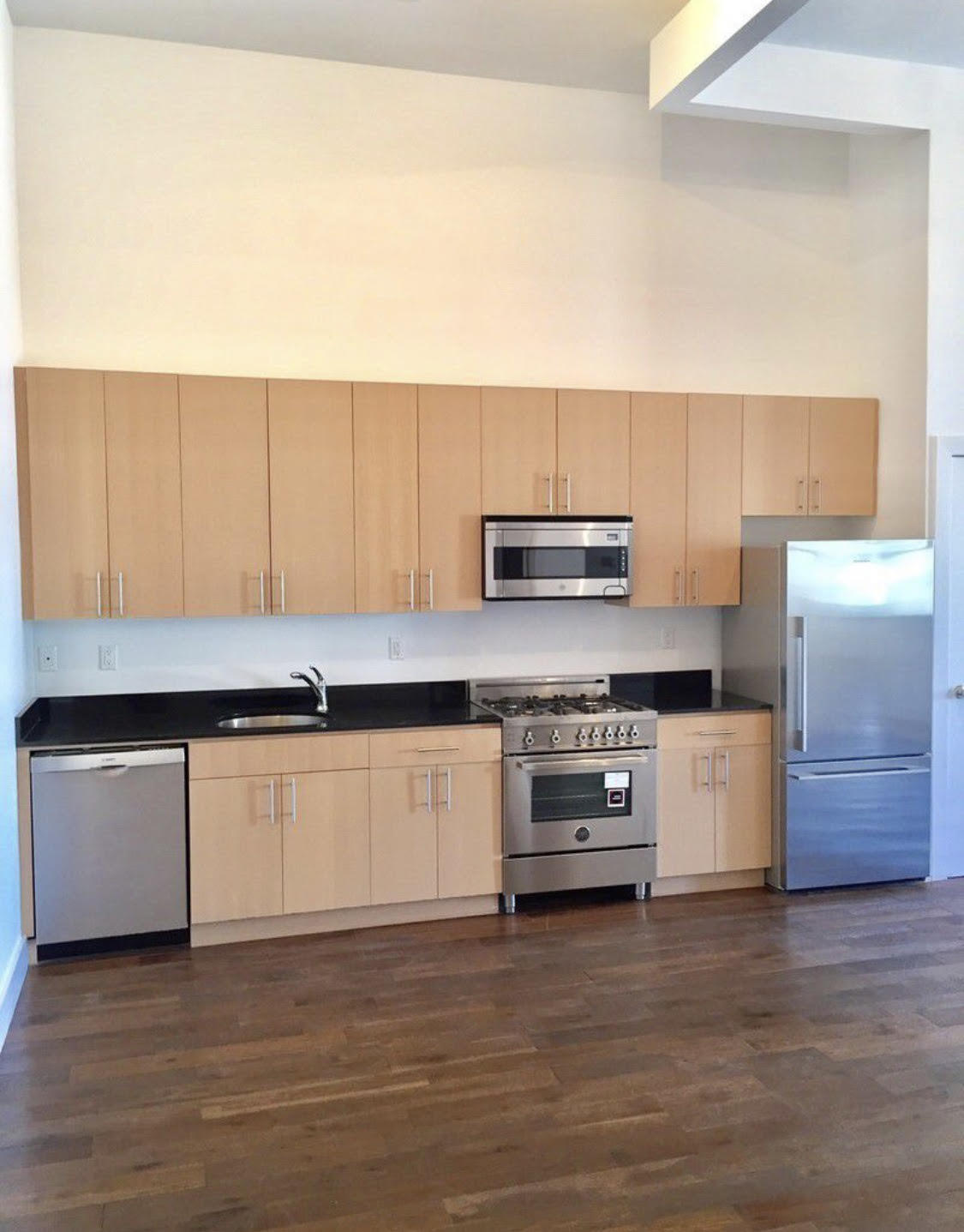 53 Howard Street, Unit 3C Manhattan, NY 10013 - Photo 4 of 8