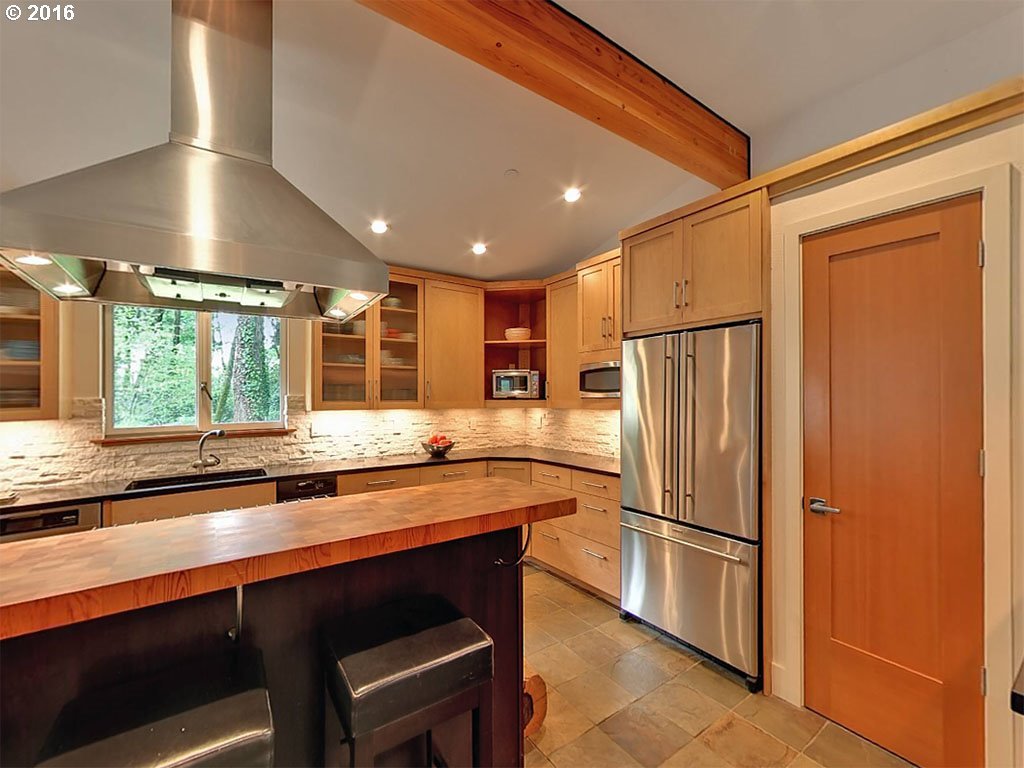 12931 Northwest Springville Road Portland, OR 97229 - Photo 8 of 25 Gallery Image 8