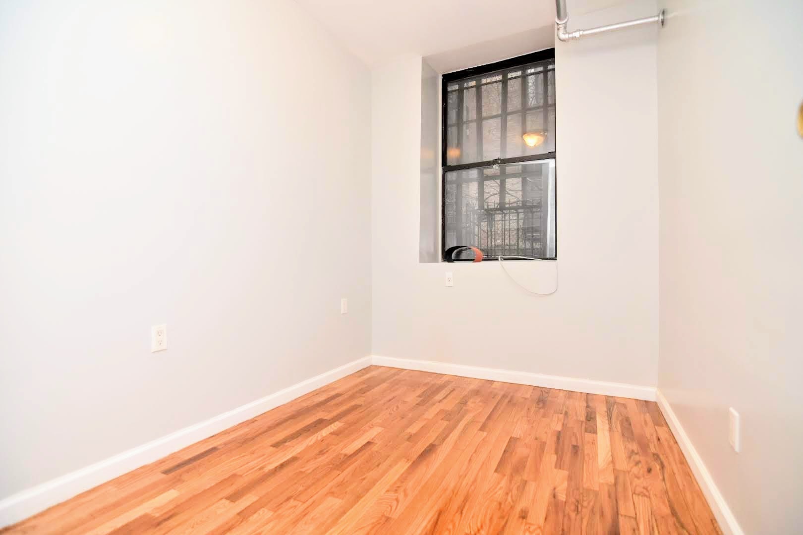 541 West 156th Street, Unit B3 Manhattan, NY 10032 - Photo 3 of 5