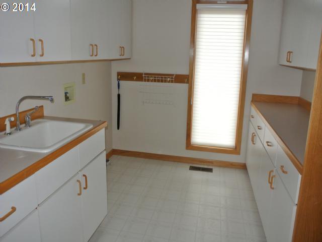 26 View Ridge Circle Longview, WA 98632 - Photo 5 of 16 Gallery Image 5