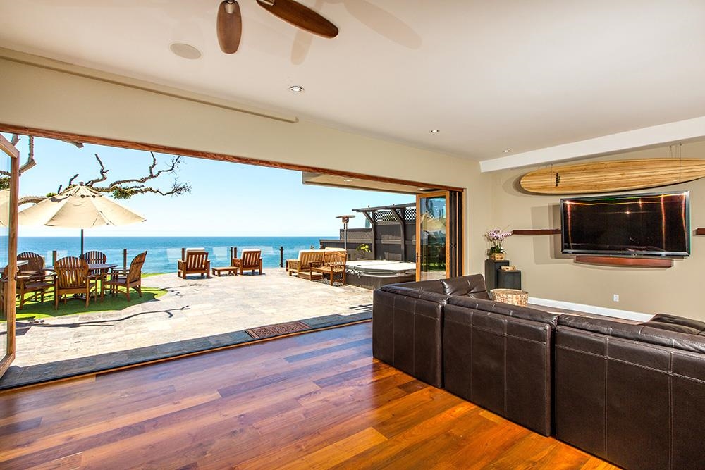 378 Neptune Avenue Encinitas, CA 92024 - Photo 3 of 24