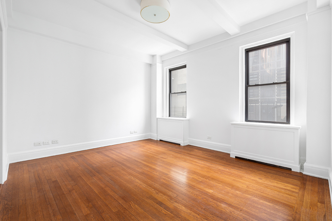 152 West 58th Street, Unit 6CD Manhattan, NY 10019 - Photo 14 of 23