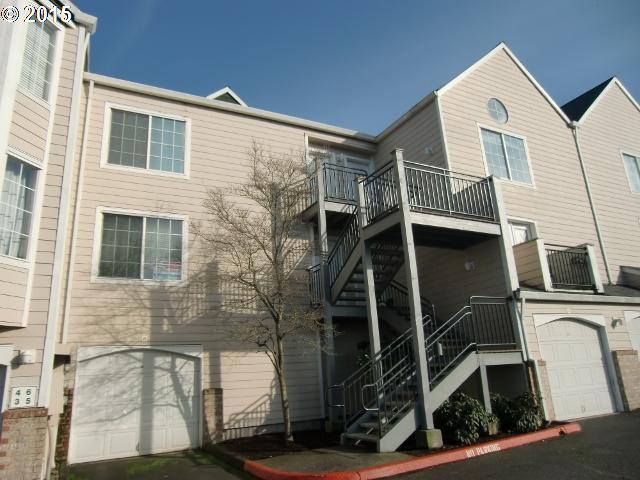 17532 Northwest Springville Road, Unit D3 Portland, OR 97229 - Photo 2 of 16 Gallery Image 2