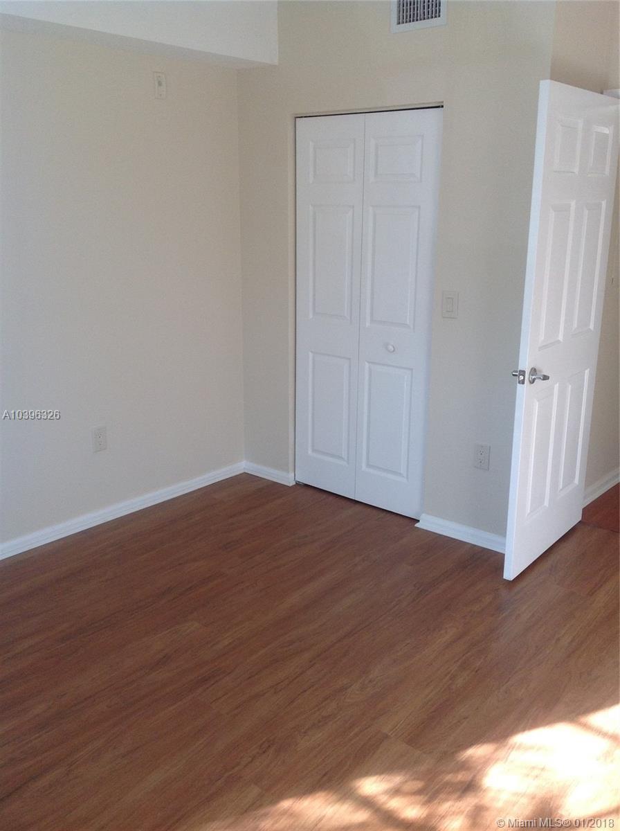 7940 North Nob Hill Road, Unit 103 Tamarac, FL 33321 - Photo 11 of 27 Gallery Image 11