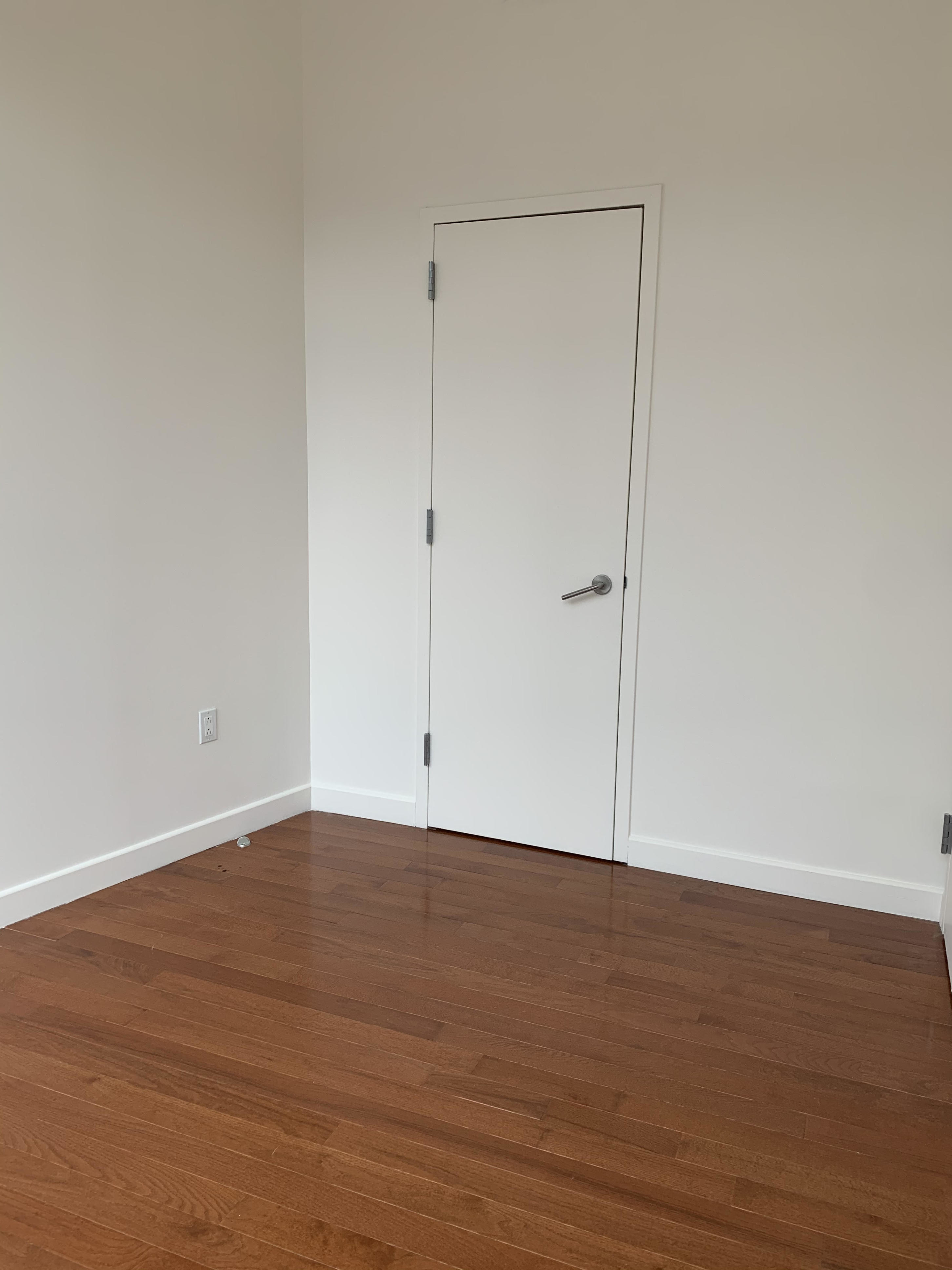 306 West 48th Street, Unit 8A Manhattan, NY 10036 - Photo 5 of 10