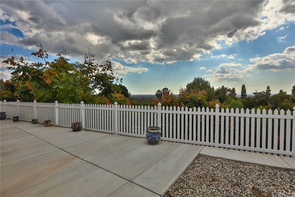 7830 Elden Avenue Whittier, CA 90602 - Photo 32 of 34 View