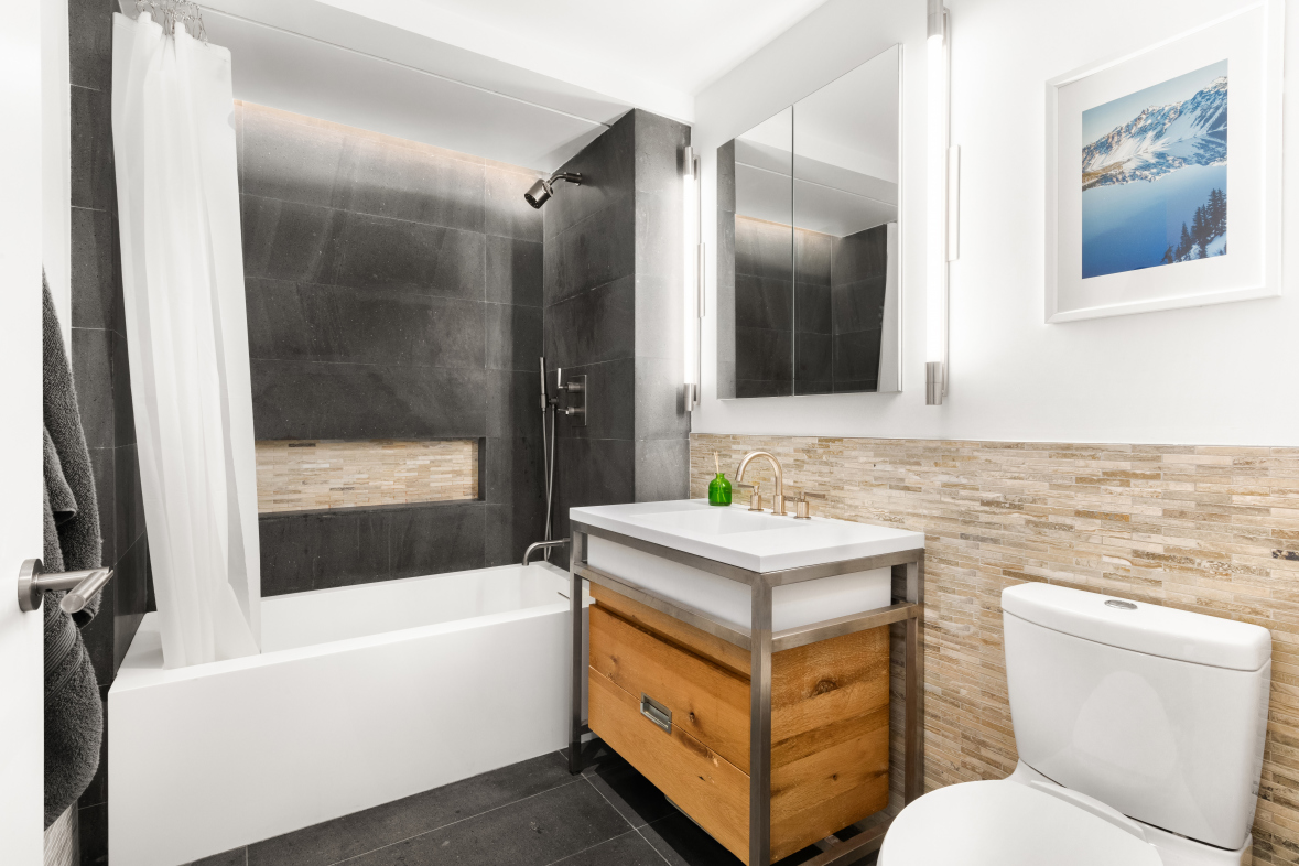 211 East 13th Street, Unit 2F Manhattan, NY 10003 - Photo 5 of 13