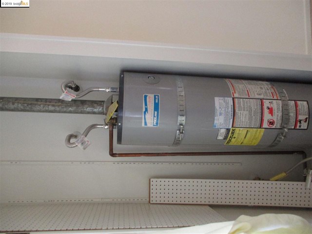 2410 Stuart Street Berkeley, CA 94705 - Photo 22 of 25