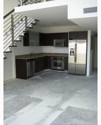 41 Southeast 5th Street, Unit 2003 Miami, FL 33131 - Photo 5 of 7