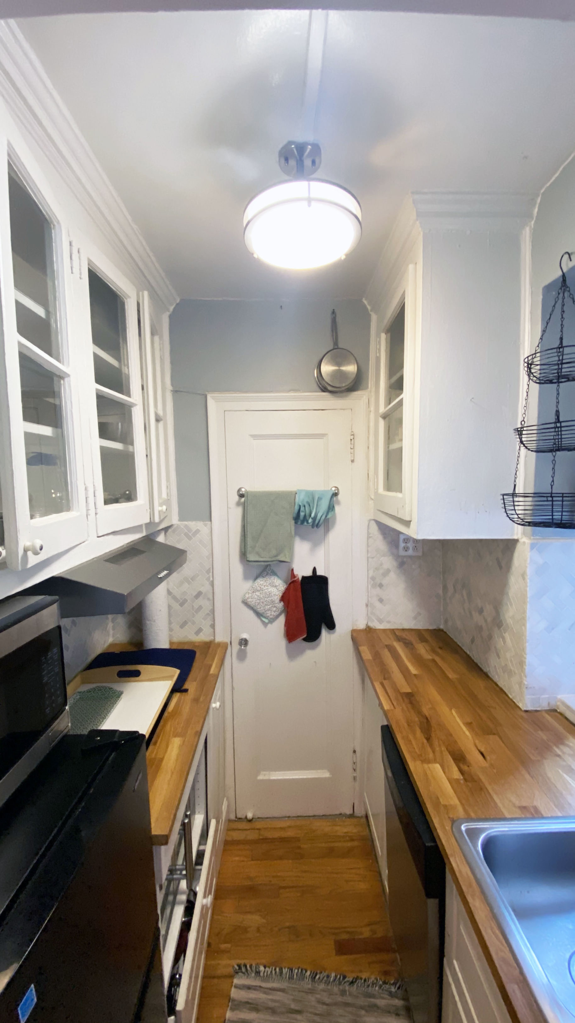 333 East 43rd Street, Unit 212 Manhattan, NY 10017 - Photo 8 of 14