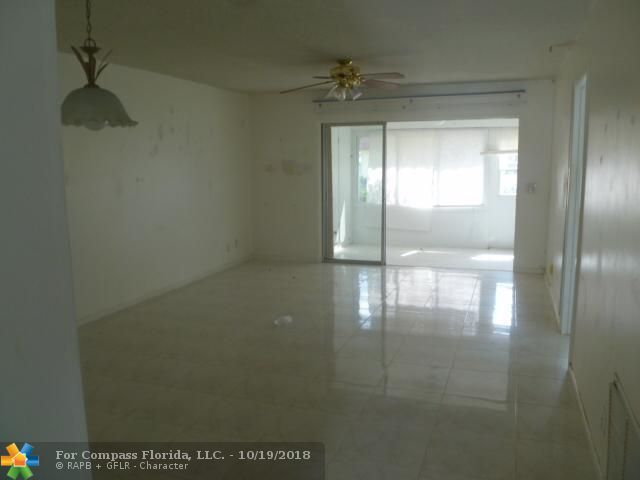 Covered Bridge Condominiums Lake Worth, FL 33467 - Photo 3 of 9