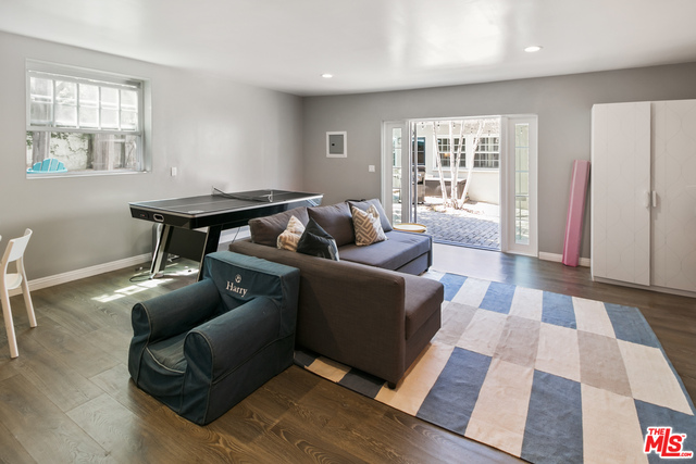 12164 Viewcrest Road Studio City, CA 91604 - Photo 18 of 20