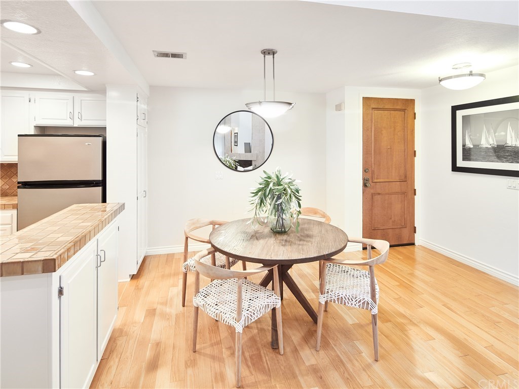 8601 Falmouth Avenue, Unit 421 Playa del Rey, CA 90293 - Photo 4 of 15