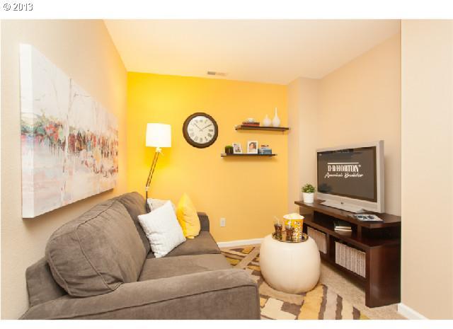 12234 Southwest Versailles Road Portland, OR 97224 - Photo 8 of 13 Gallery Image 8