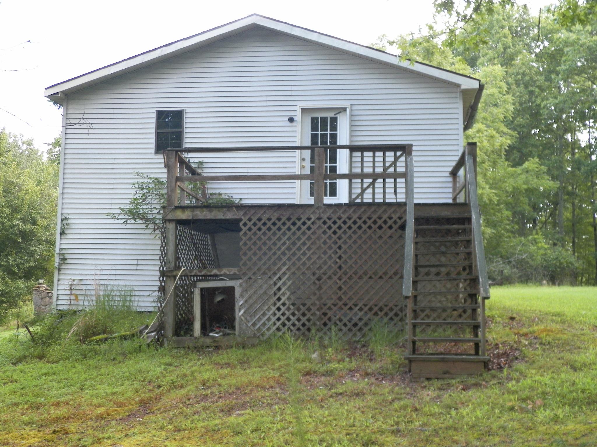 309 Zimmerman Road Hampshire, TN 38461 - Photo 4 of 24 side