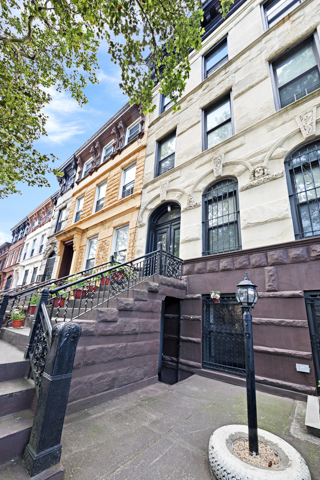 596 MacDonough St, Brooklyn, NY 11233 - Photo 2 of 2