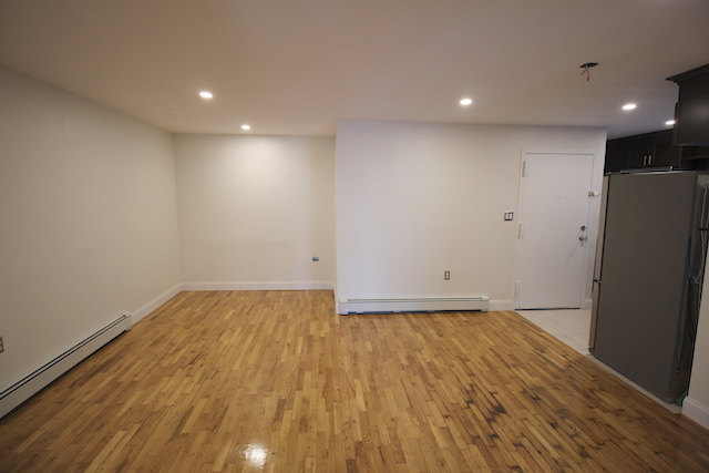 347 Union Avenue, Unit 3A Brooklyn, NY 11211 - Photo 4 of 8