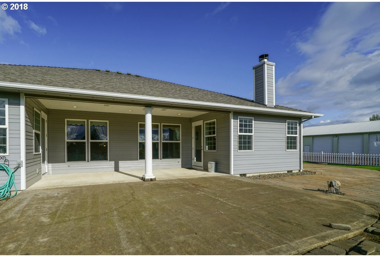 3924 Mission Road Northeast St. Paul, OR 97137 - Photo 12 of 32
