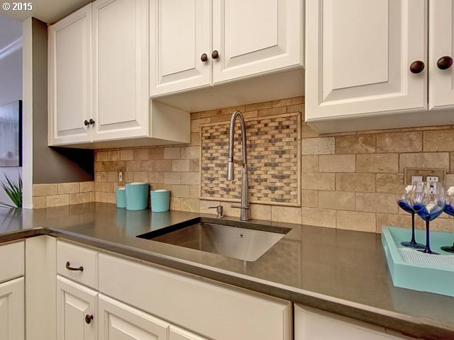 6645 West Burnside Road, Unit 526 Portland, OR 97225 - Photo 19 of 23 Gallery Image 19